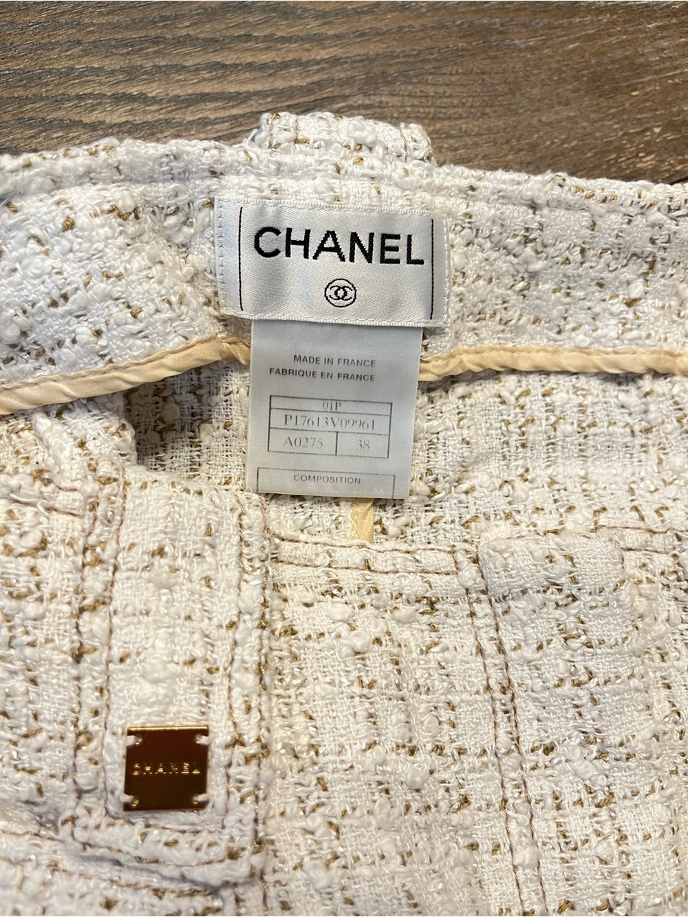 CHANEL Tweed Skirt - Picture 4 of 10